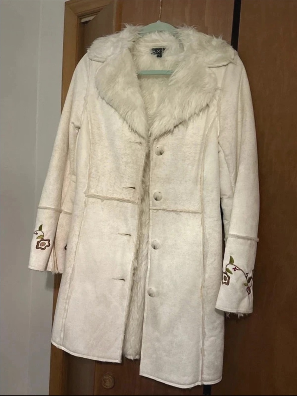 Cream Faux-Fur Trim Trench Coat with Embroidered Cuffs